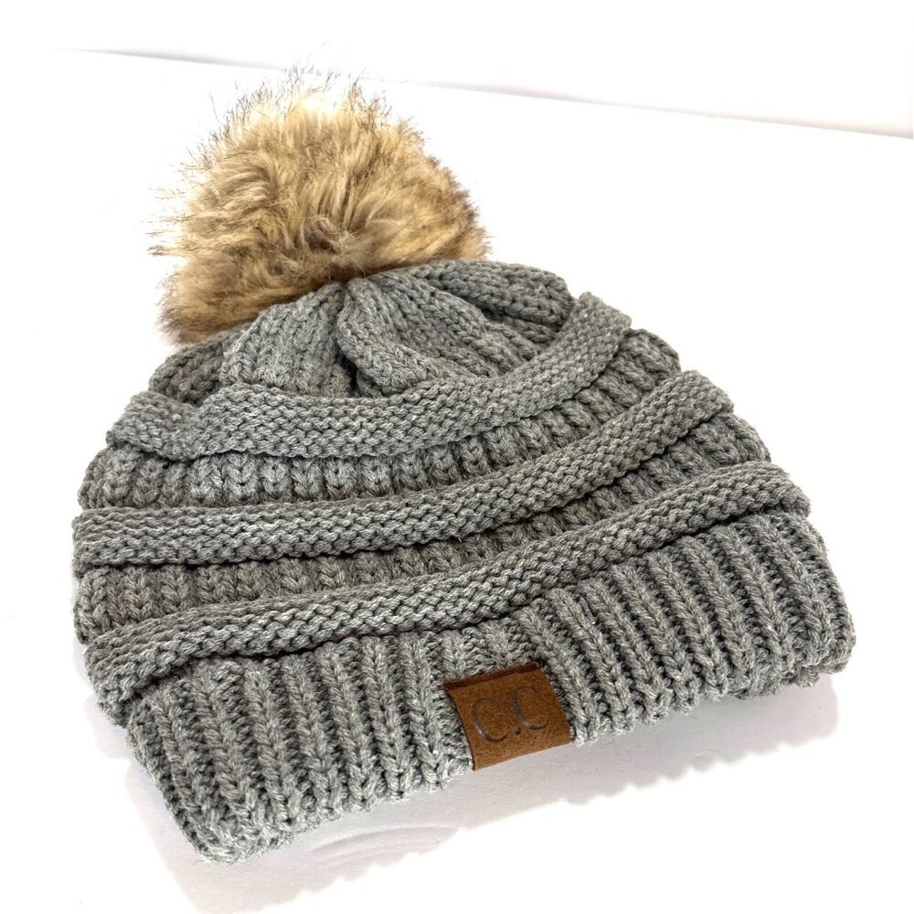 C.C Exclusives Womens Gray Knit Beanie With Faux Fur Pom